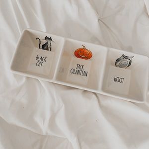 NWOT Rae Dunn Halloween 3 Part Dish